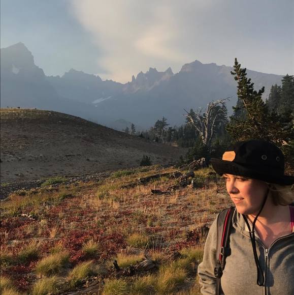 Meet your Posher, Annika - Picture 1 of 1